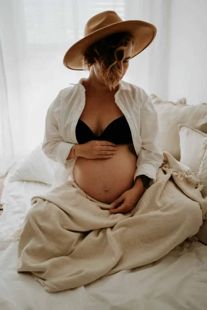 Babybauch natürliche Babybauchfotos Studio OH Baby Fotografie Berlin